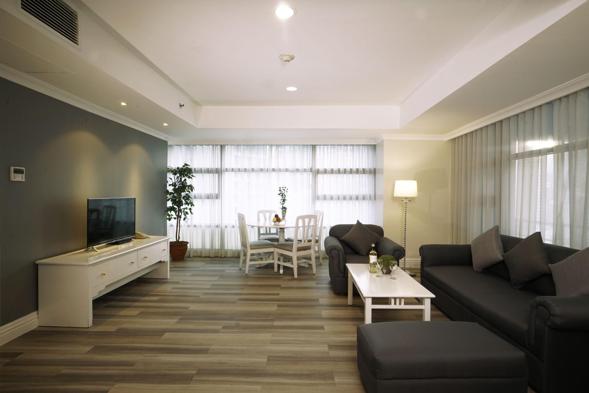 Infinity Tower Suites Makati City Extérieur photo