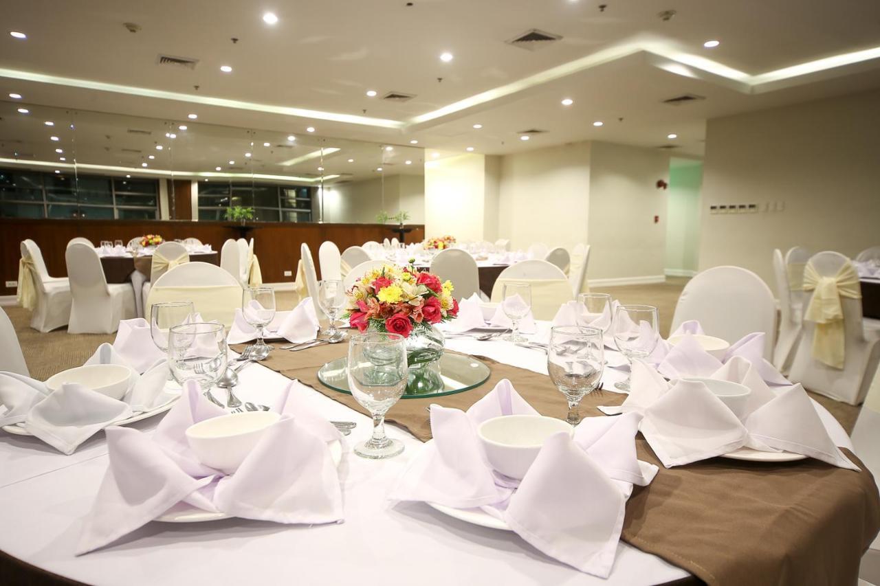 Infinity Tower Suites Makati City Extérieur photo