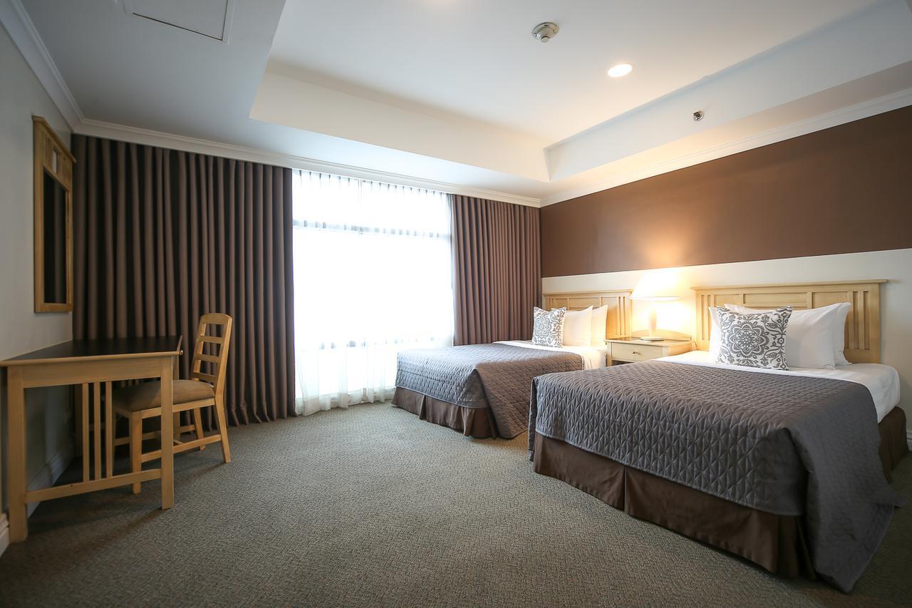 Infinity Tower Suites Makati City Extérieur photo