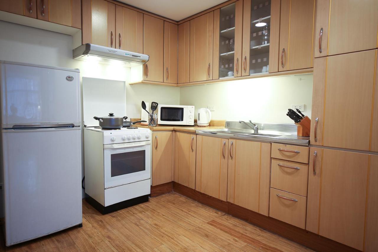 Infinity Tower Suites Makati City Extérieur photo