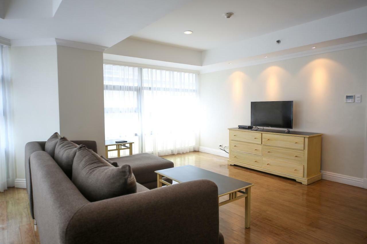 Infinity Tower Suites Makati City Extérieur photo